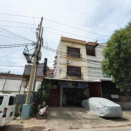 Bumi Merpati Residence Makassar Mitra Reddoorz Extérieur photo