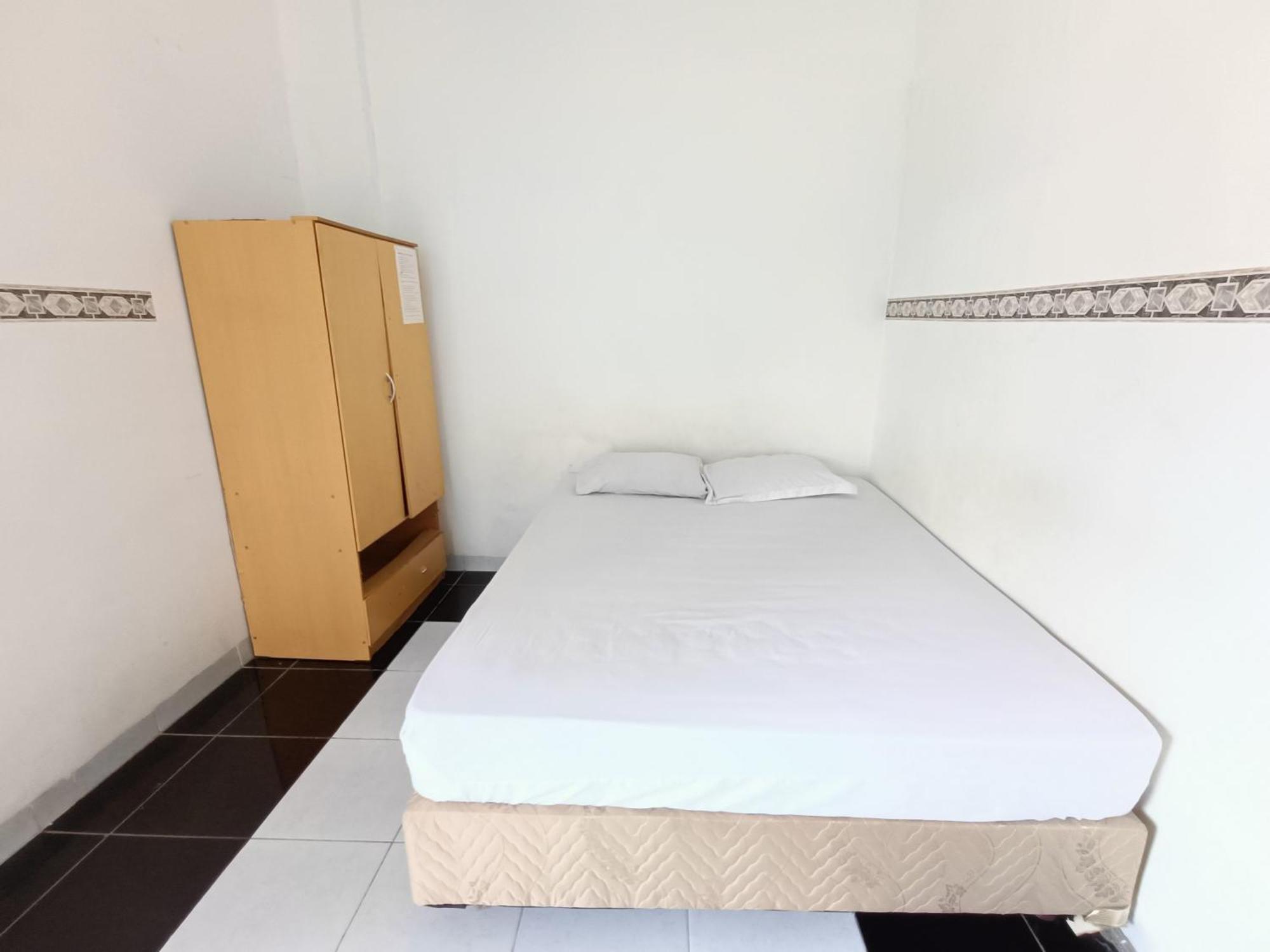 Bumi Merpati Residence Makassar Mitra Reddoorz Extérieur photo